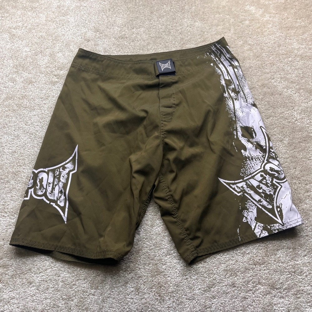 Tapout Mens Olive Green MMA Board Shorts Skull Graphic Y2K Size 32